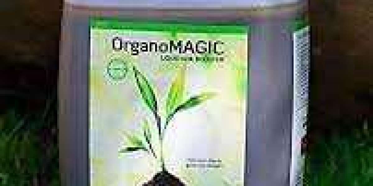 What is Organic Liquid Fertilizer and Why Should You Use it?
